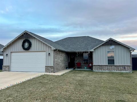 A home in Mabank