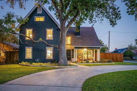 719 Westview Avenue Fort Worth TX 76107