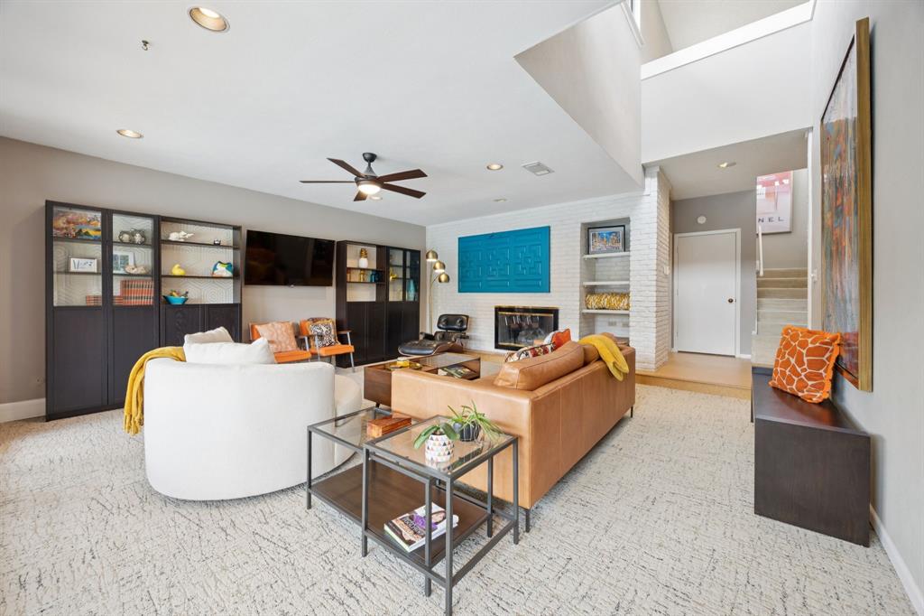 Richardson, Texas 75080, United States, 4 Bedrooms Bedrooms, ,3 BathroomsBathrooms,Residential,Pending,151741