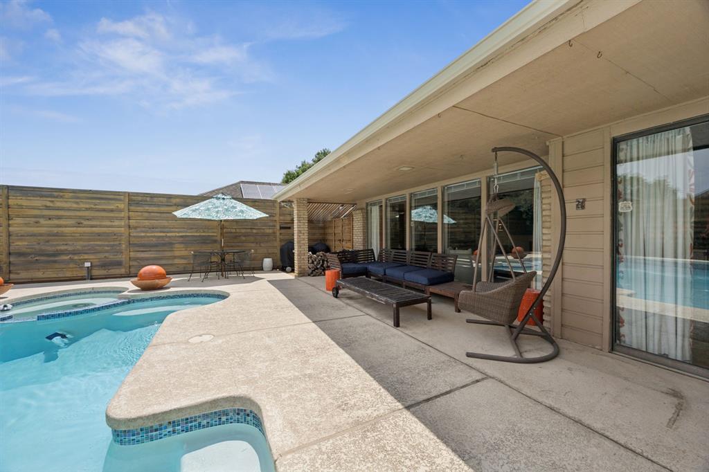 Richardson, Texas 75080, United States, 4 Bedrooms Bedrooms, ,3 BathroomsBathrooms,Residential,Pending,151741