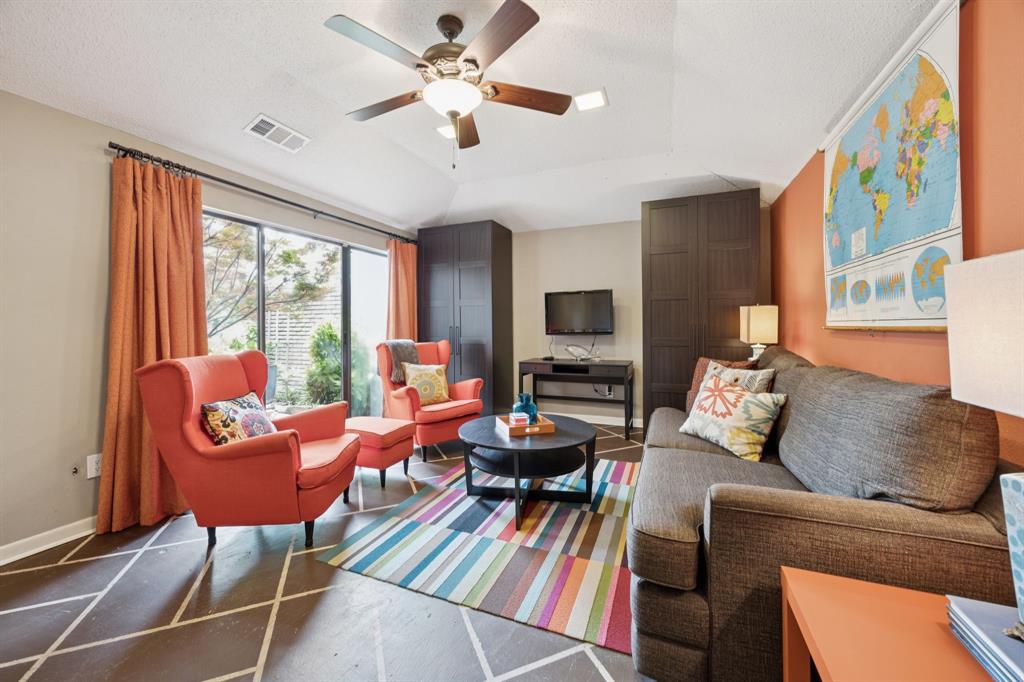 Richardson, Texas 75080, United States, 4 Bedrooms Bedrooms, ,3 BathroomsBathrooms,Residential,Pending,151741