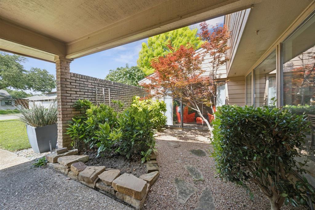 Richardson, Texas 75080, United States, 4 Bedrooms Bedrooms, ,3 BathroomsBathrooms,Residential,Pending,151741