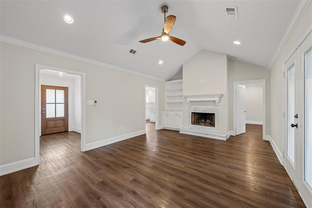 3405 Macarthur Drive