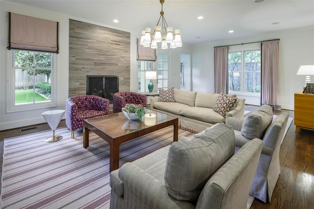 Highland Park West 8th Inst - Residential