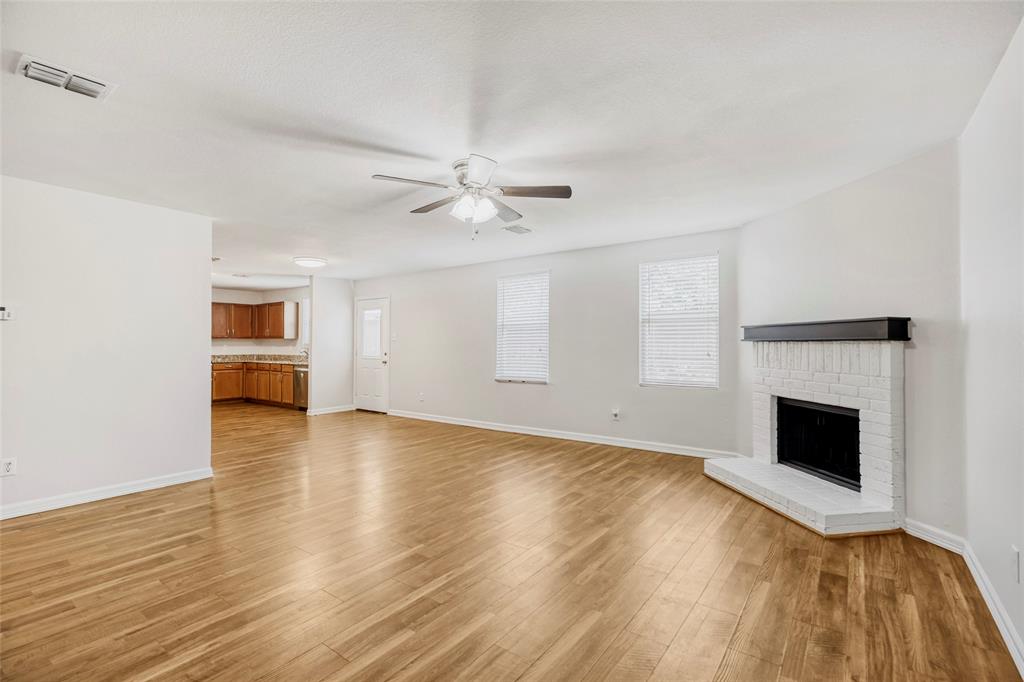 2608 Oak Crest Drive