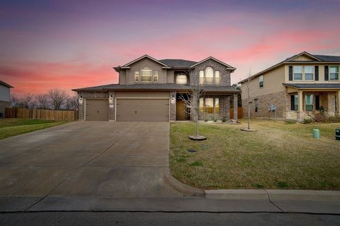 Photo of 6213 Elephant Butte Drive, Waco, TX 76708 (MLS # 21201308)