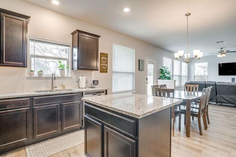 Tiny photo for 6213 Elephant Butte Drive, Waco, TX 76708 (MLS # 21201308)