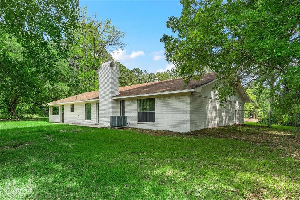 Minden, Louisiana 71055, United States, 3 Bedrooms Bedrooms, ,2 BathroomsBathrooms,Residential,Contingent,126620