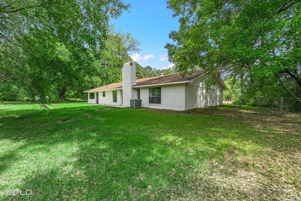 Minden, Louisiana 71055, United States, 3 Bedrooms Bedrooms, ,2 BathroomsBathrooms,Residential,Contingent,126620