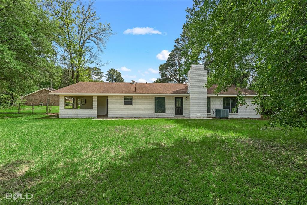 Minden, Louisiana 71055, United States, 3 Bedrooms Bedrooms, ,2 BathroomsBathrooms,Residential,Contingent,126620
