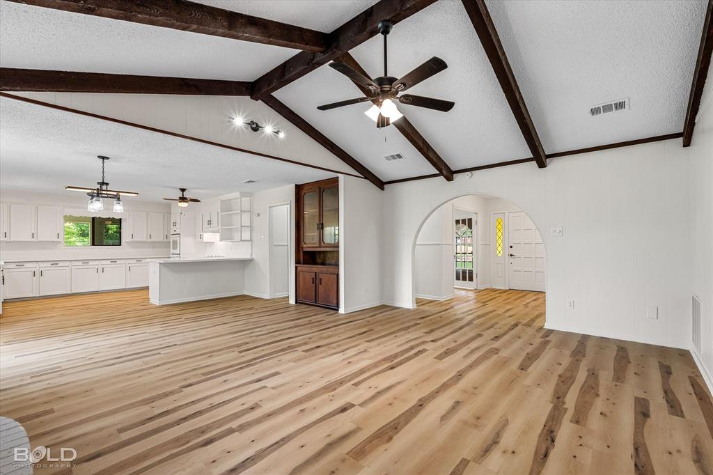 Minden, Louisiana 71055, United States, 3 Bedrooms Bedrooms, ,2 BathroomsBathrooms,Residential,Contingent,126620