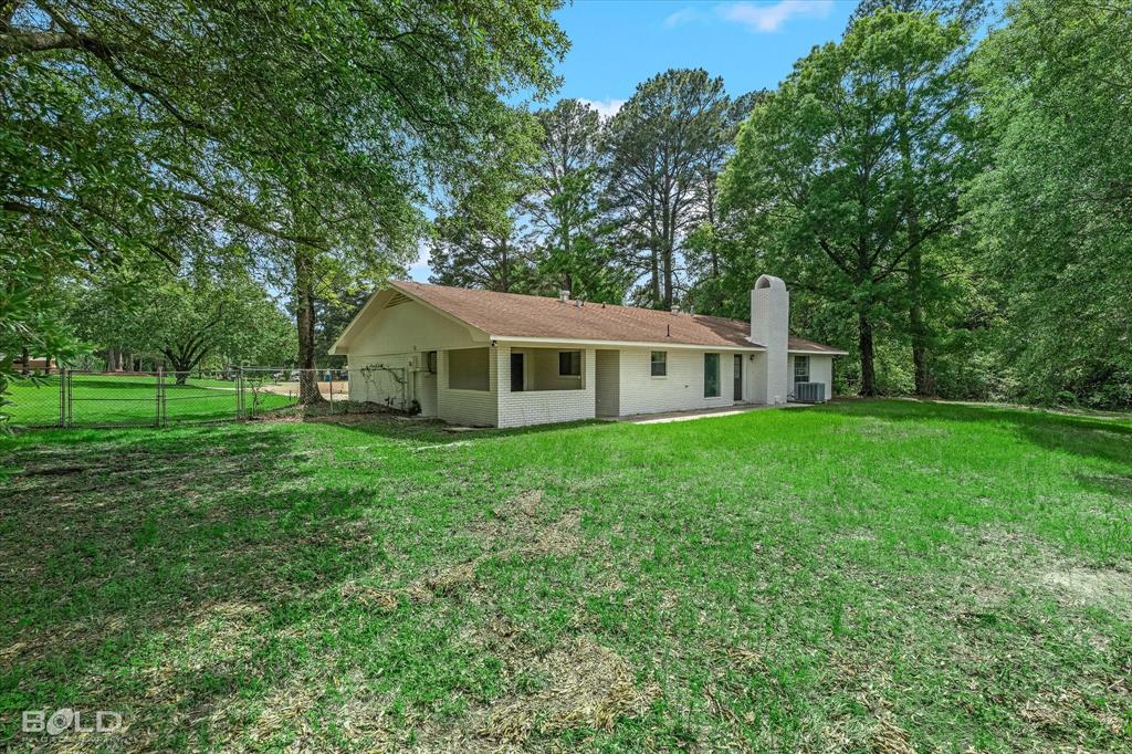 Minden, Louisiana 71055, United States, 3 Bedrooms Bedrooms, ,2 BathroomsBathrooms,Residential,Contingent,126620