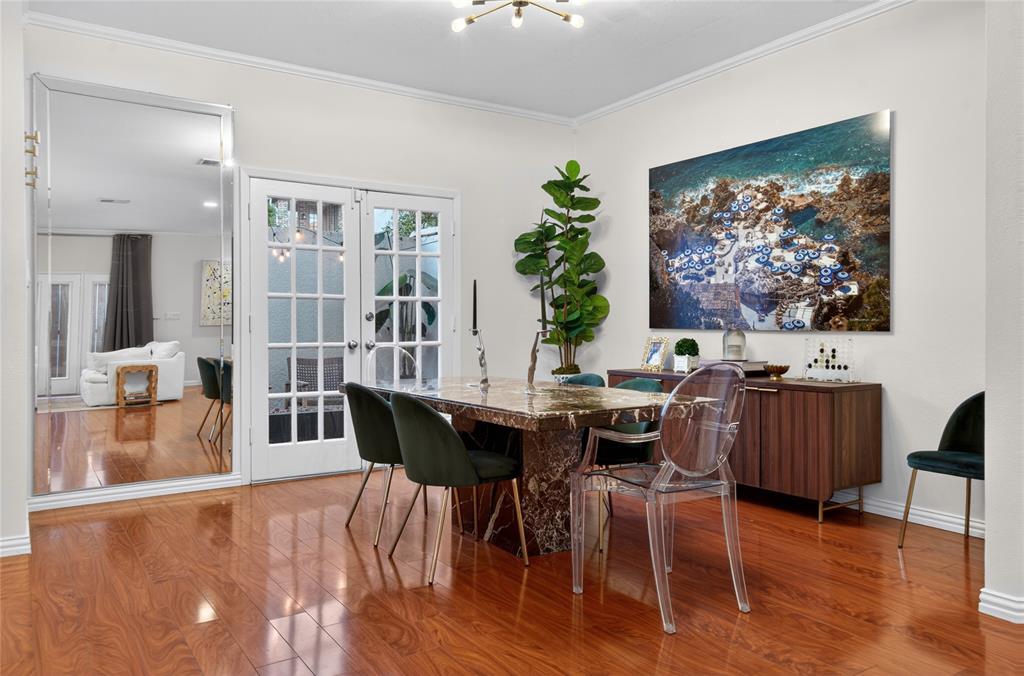 Holland St Condo 3829 - Residential