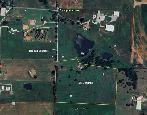 10399 Zipper Road Pilot Point TX 76258