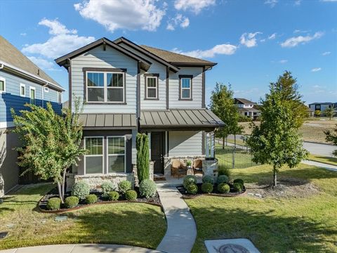 1800 Roundtree Circle W Fort Worth TX 76008