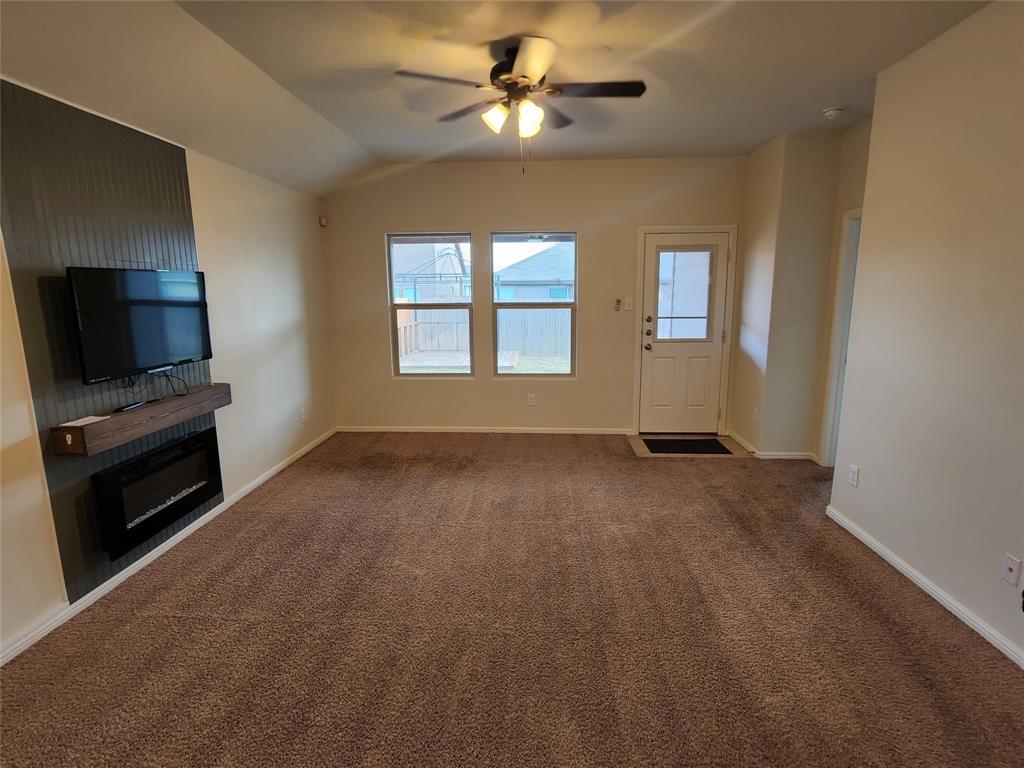 Villages of Eagle Mountain - Residential Lease