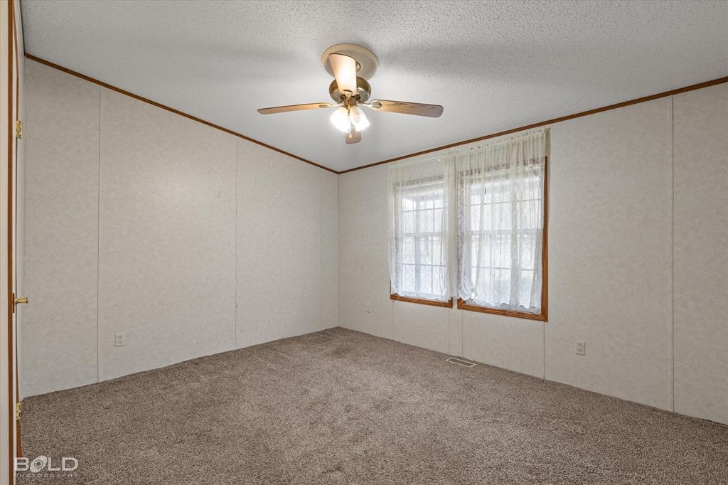 Mooringsport, Louisiana 71060, United States, 3 Bedrooms Bedrooms, ,2 BathroomsBathrooms,Residential,Contingent,81733