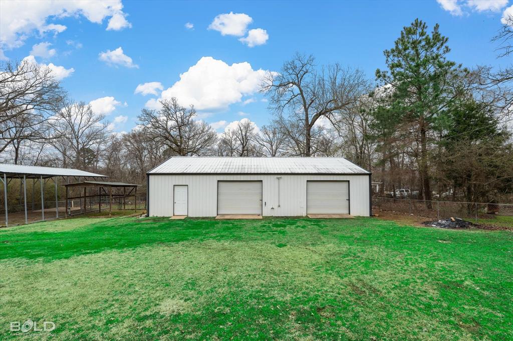 Mooringsport, Louisiana 71060, United States, 3 Bedrooms Bedrooms, ,2 BathroomsBathrooms,Residential,Contingent,81733