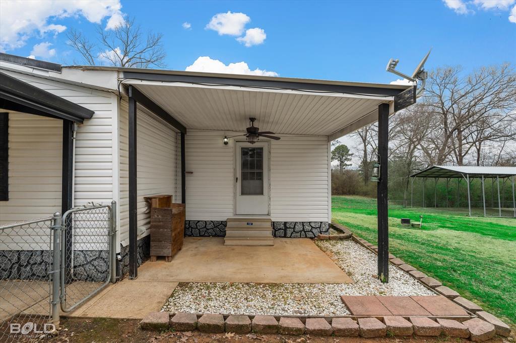 Mooringsport, Louisiana 71060, United States, 3 Bedrooms Bedrooms, ,2 BathroomsBathrooms,Residential,Contingent,81733