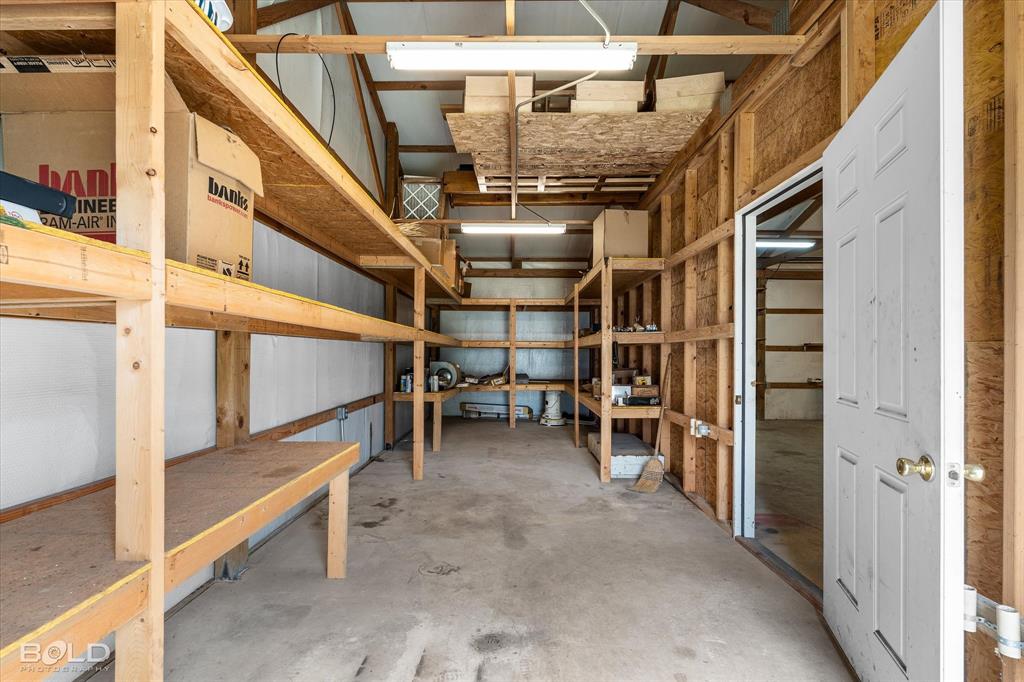 Mooringsport, Louisiana 71060, United States, 3 Bedrooms Bedrooms, ,2 BathroomsBathrooms,Residential,Contingent,81733