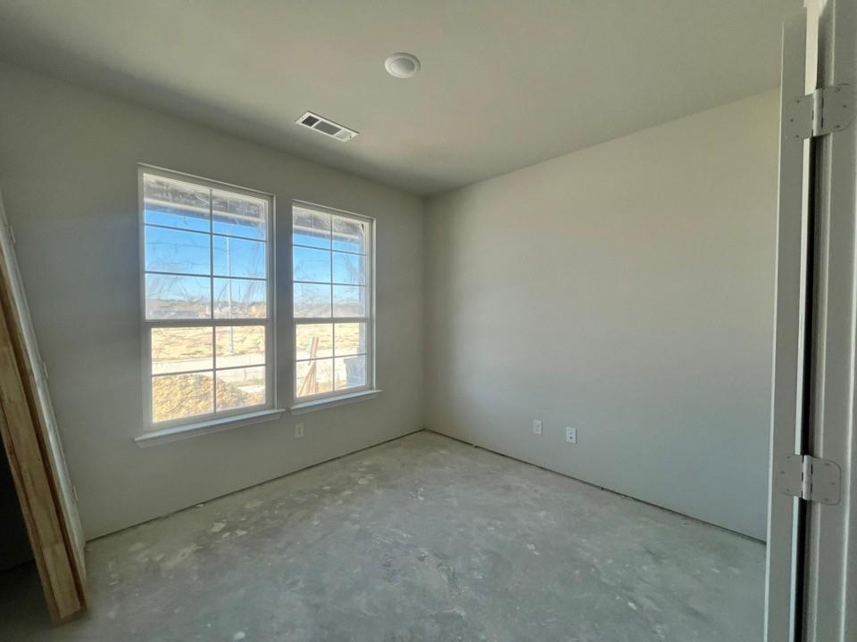 1009 Pecan Tree Lane