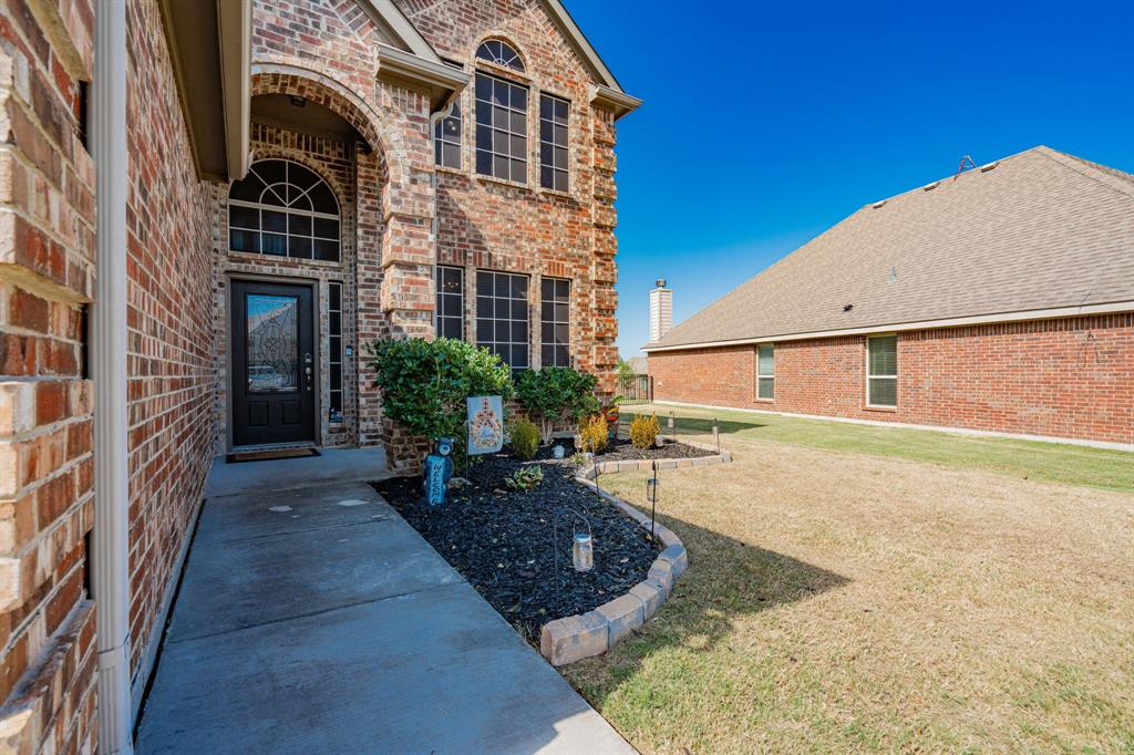 2612 Sabine Circle