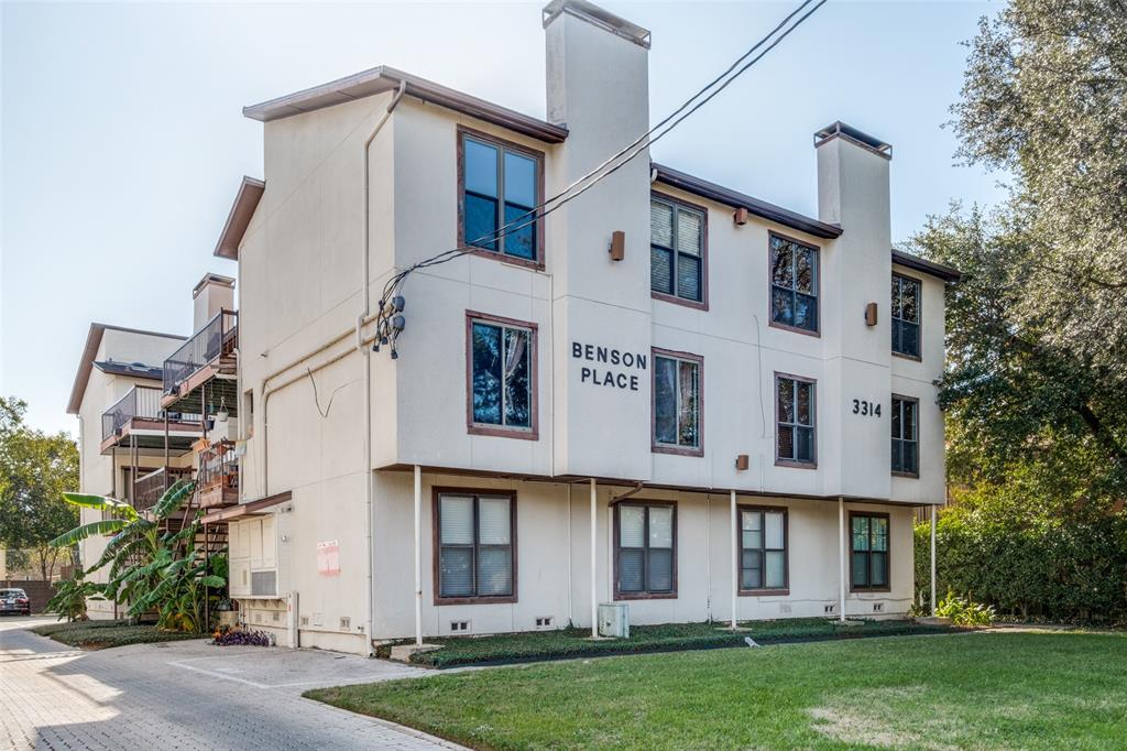 3314 Douglas Avenue 104