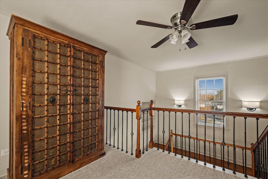 Thomas - Residential