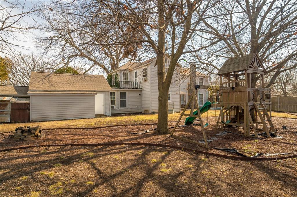 Thomas - Residential