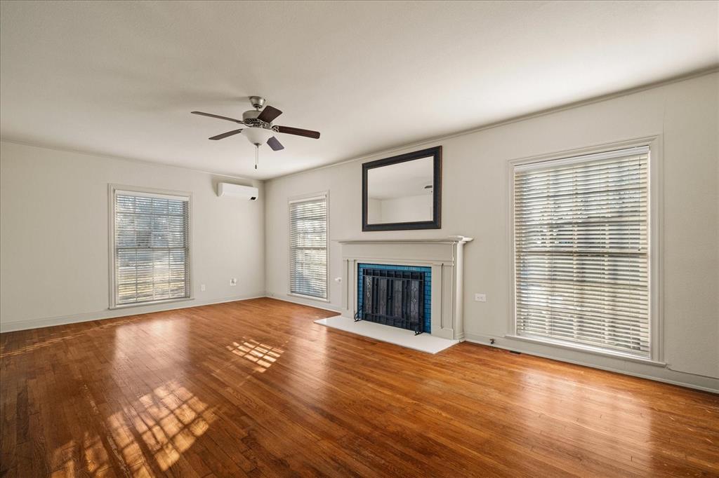 Thomas - Residential