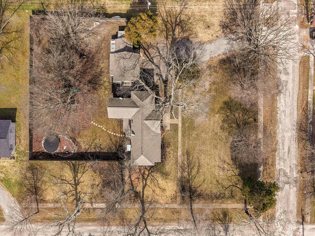 Thomas - Residential