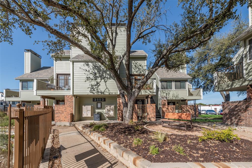 University Park Condo - Residential