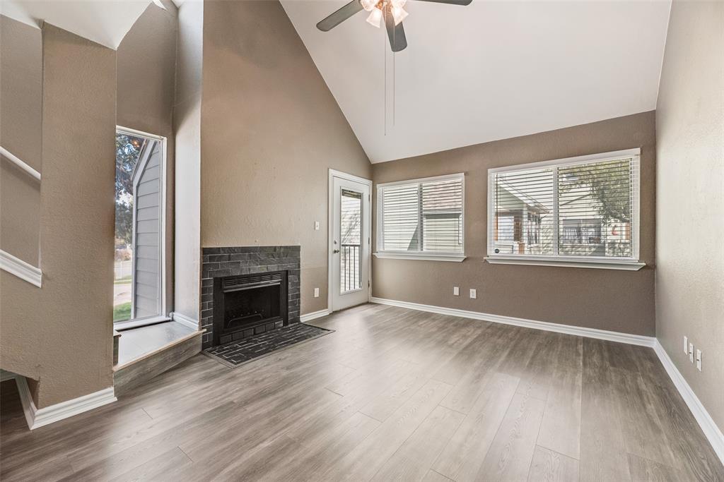 University Park Condo - Residential