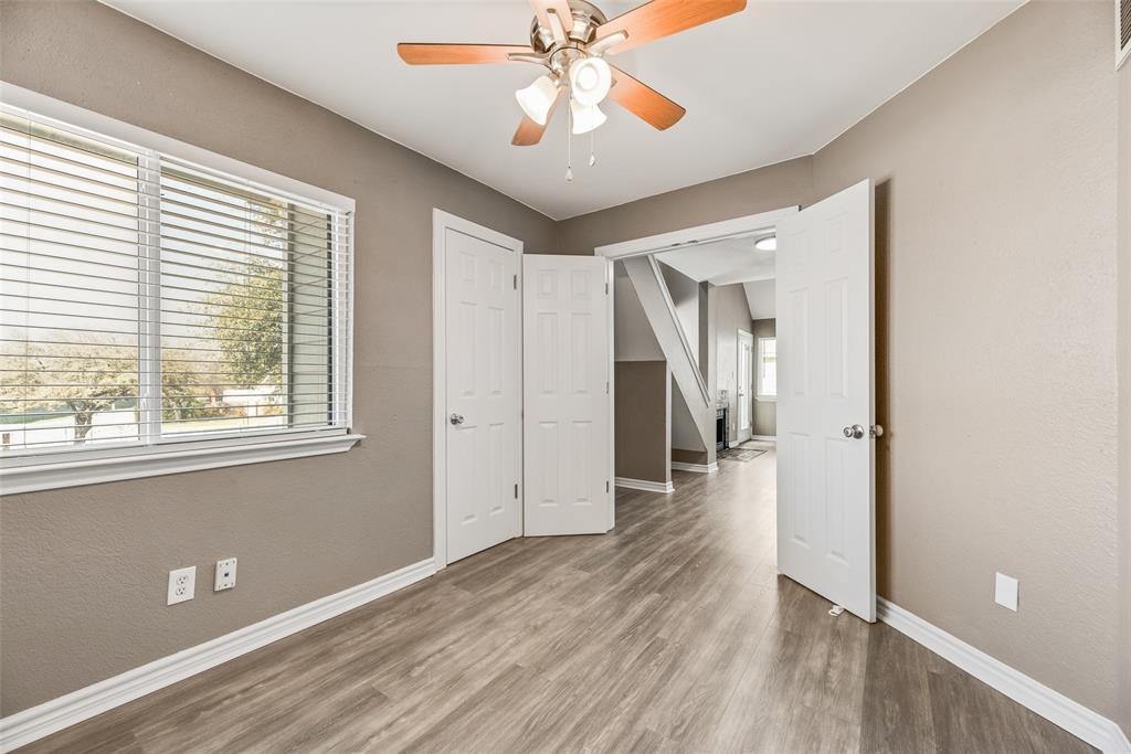 University Park Condo - Residential