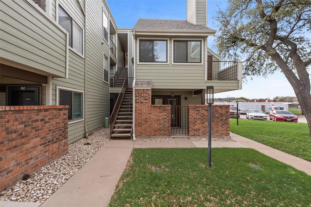University Park Condo - Residential