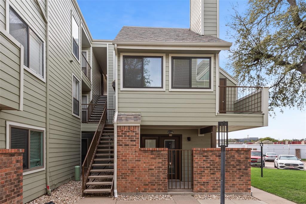 University Park Condo - Residential