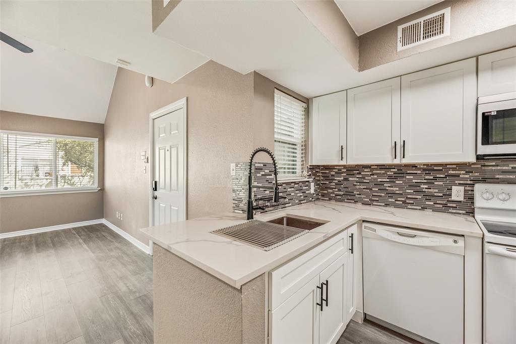 University Park Condo - Residential