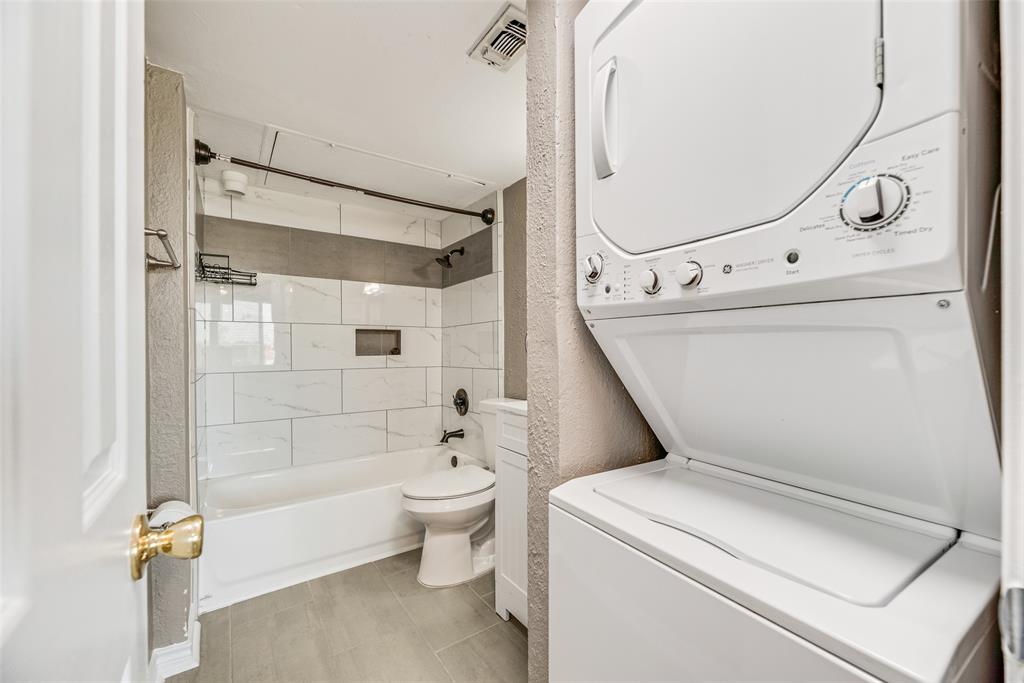 University Park Condo - Residential