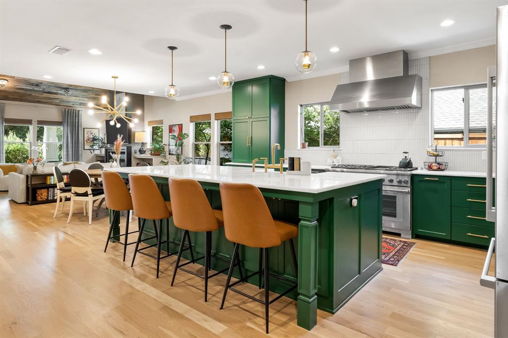 VICKERY PLACE - Residential