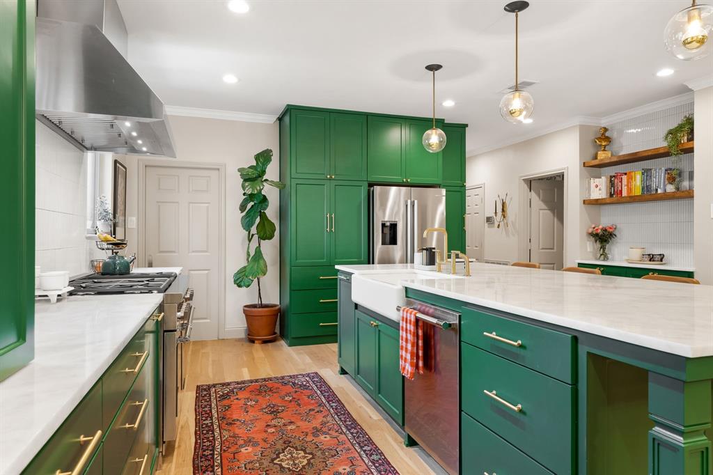 VICKERY PLACE - Residential