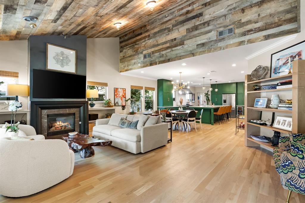 VICKERY PLACE - Residential