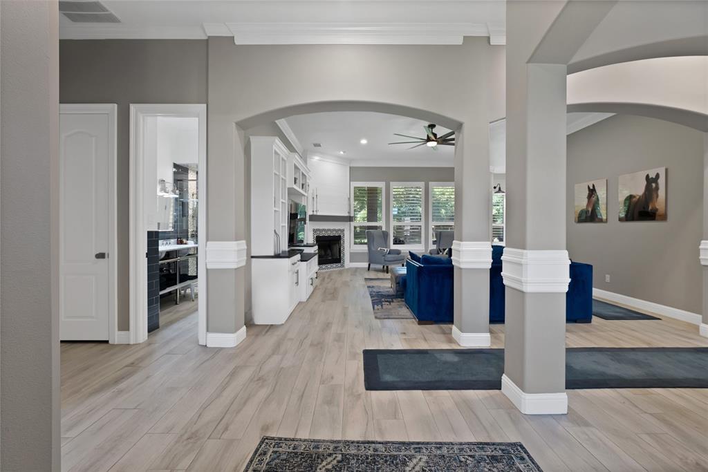 1501 Burleson Retta Road