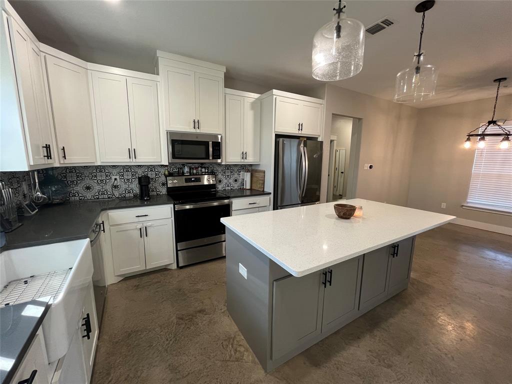 Cool Meadows Pc - Residential Lease