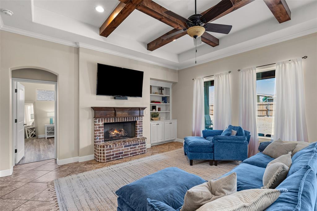 2825 Willow Ridge Circle
