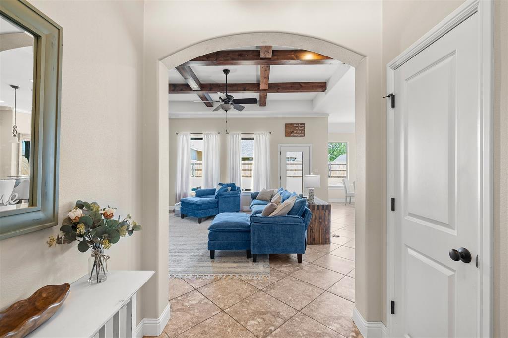 2825 Willow Ridge Circle