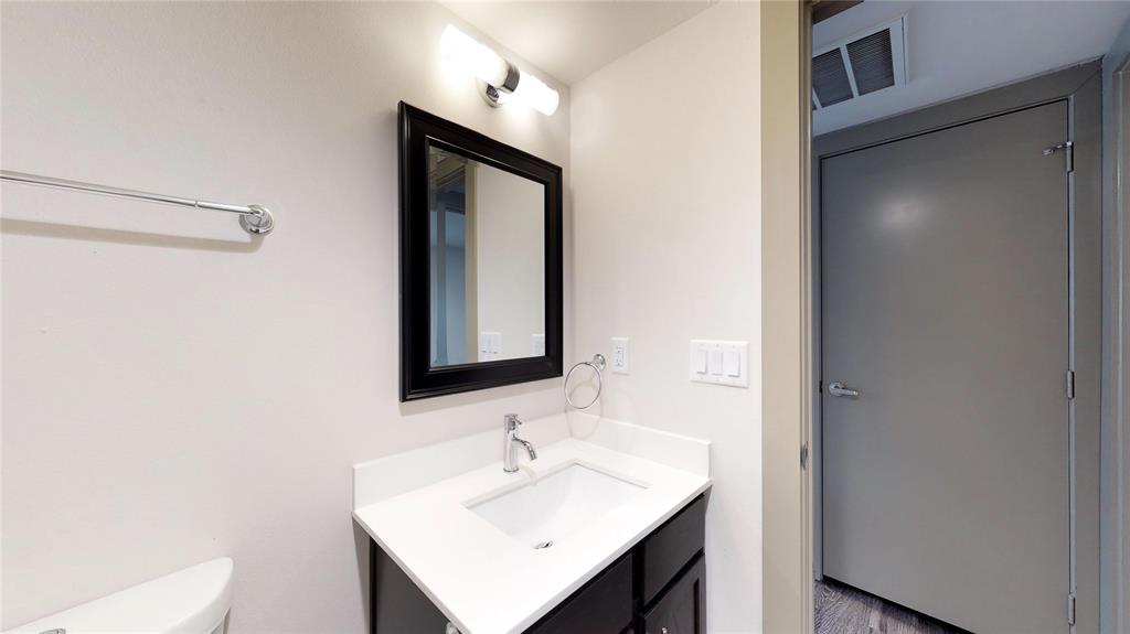 Lakewood Village Addition - Residential Lease