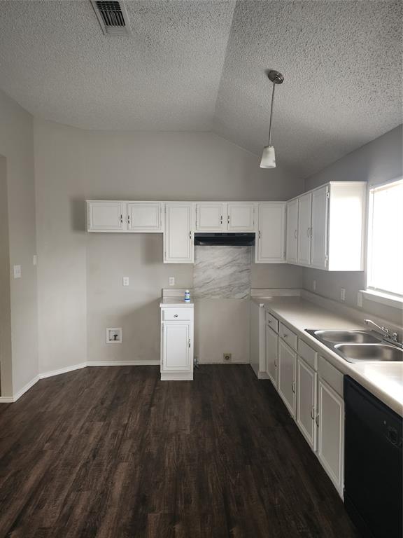 Hulen Meadow Add - Residential Lease