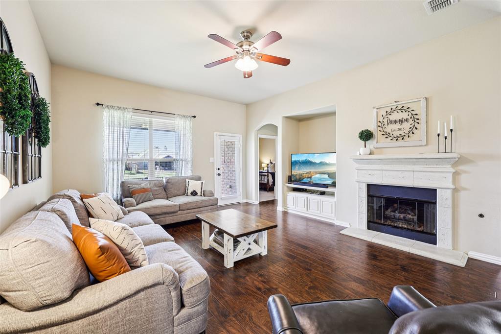 Villages Of Woodland Spgs W - Residential