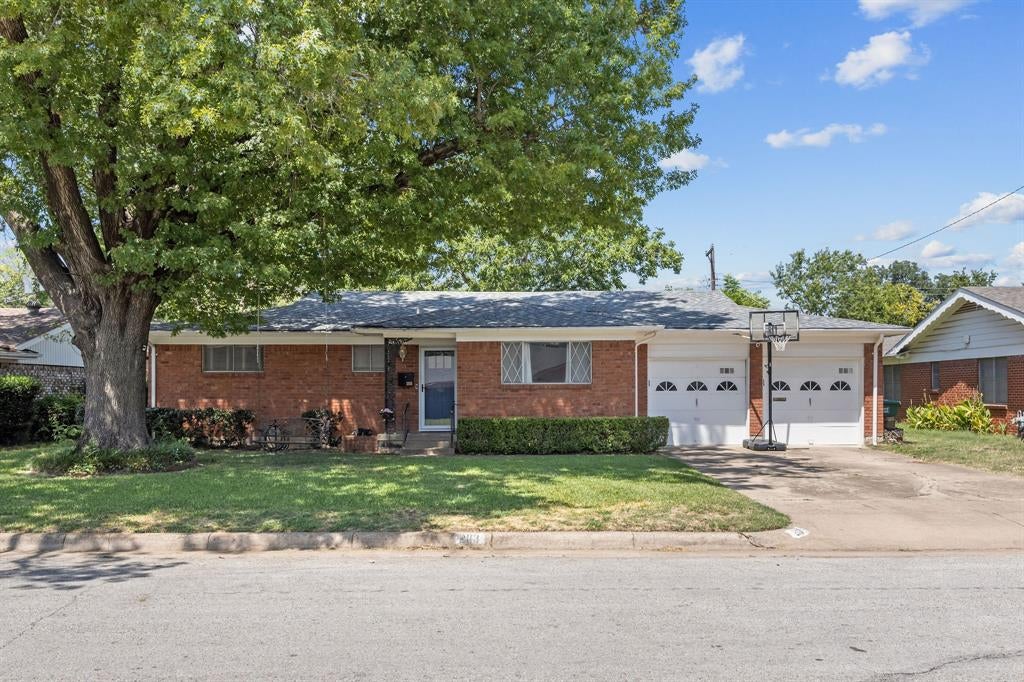 2113 David Drive
