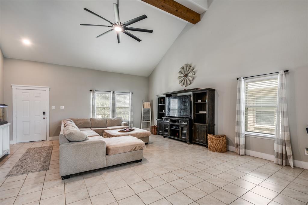 1124 Basswood Lane